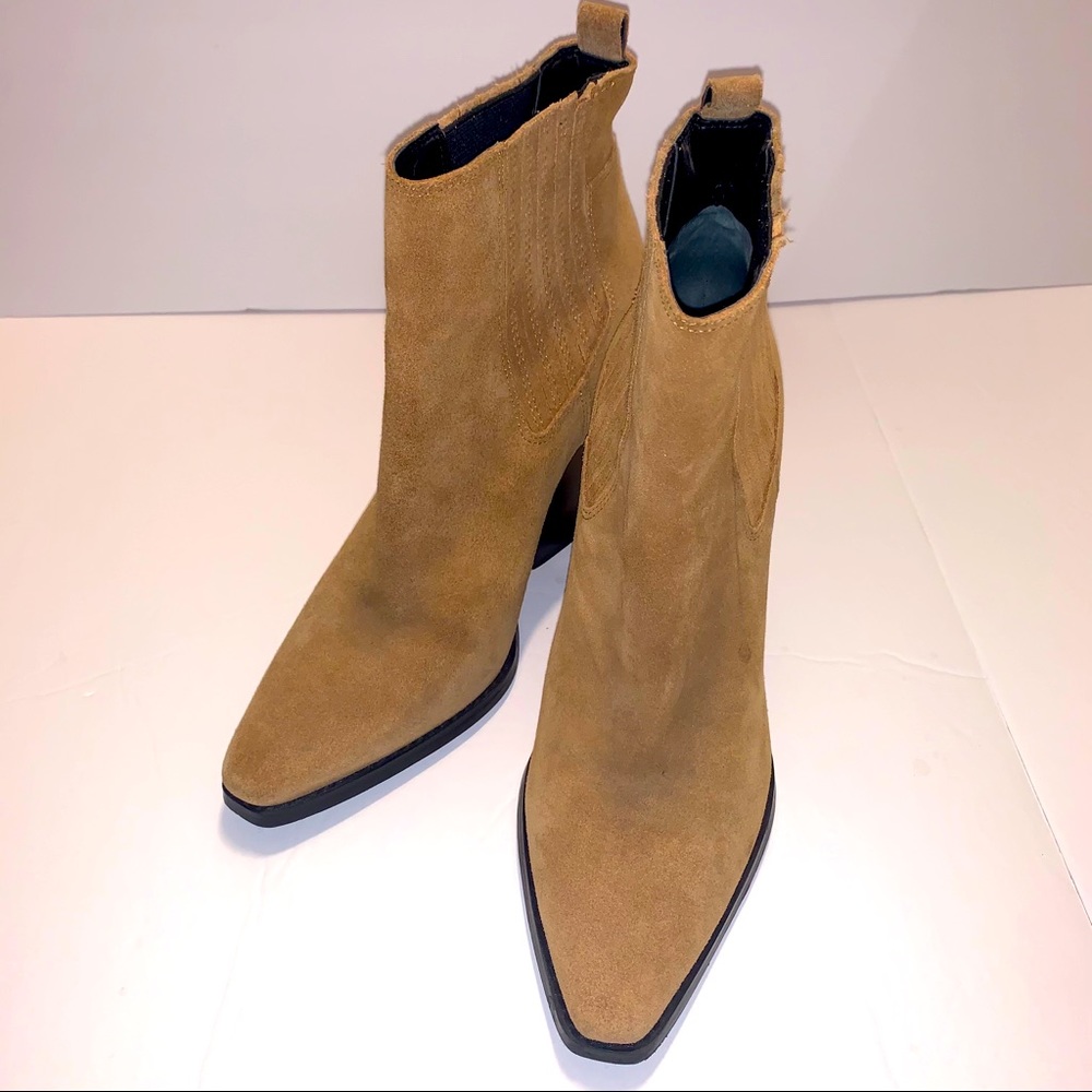 Kendal & Kylie booties